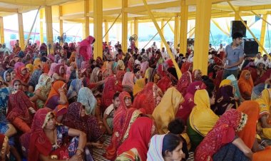 श्रीमद् भागवत कथा में दूसरे दिन सुनाया परीक्षत प्रसंग :भागवत कथा सुनने से इंसान को शांति मिलती है-अशोक पारीक भैया