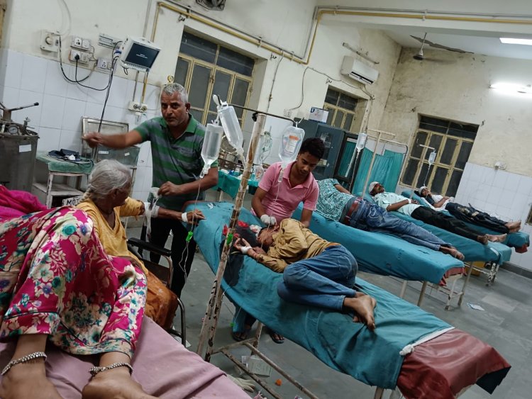 नारायणपुर और ज्ञानपुरा के बीच में अनियंत्रित होकर पलटी पिकअप: एक ही परिवार के 14 लोग घायल,  6 की हालात गंभीर- जयपुर रैफ़र
