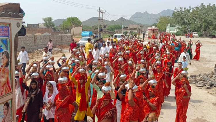 गुड़ा ढहर के जागीरदांवाला में निकाली भव्य कलश यात्रा :21 जून से धार्मिक कार्यक्रम है जारी 28 को होगा समापन