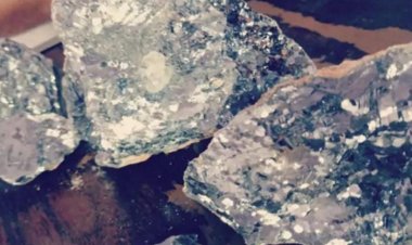 रैणी के बीलेटा गांव के पहाड मे मिले है लेड (pb) जैसे बहुमूल्य खनिज