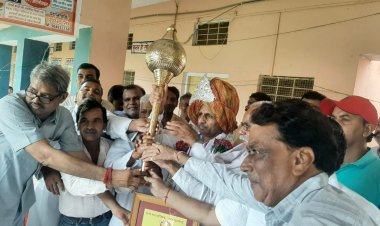 तुम लेते जाओ , मैं देते नहीं थकूंगा -भजन लाल जाटव