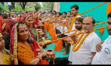 बाघोली की ढाणी खानेडी में किरोड़ी धाम से लाई गई कावडो को जयकारो के साथ शिव मंदिर में किया जलाभिषेक