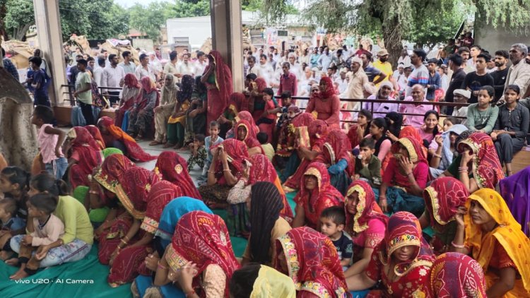 महिलाओं के सम्मान में गुढा की ऊंट गाडा यात्रा का मैनपुरा में समारोह पूर्वक अभिनंदन