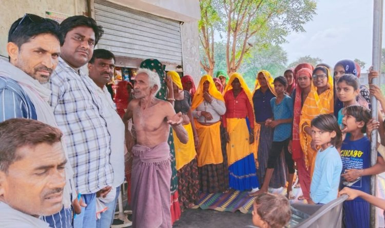 राजस्थान महिला प्रवासी अभियान के तहत नव मतदाताओं से संपर्क कर केंद्र सरकार की योजनाओं से कराया अवगत