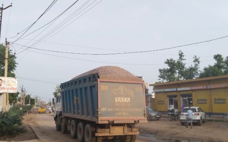 पाबंदी के बाद ऑवरलोडिंग वाहनो की नही है रोक-टोक :पहाडी के खनन जॉन से ऑवरलोडिंग वाहन की निकासी