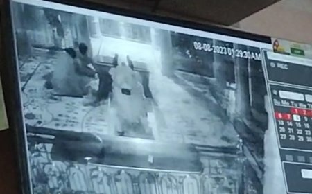 चोरों ने  तखतगढ़ कुंडेश्वर महादेव मंदिर में दिया वारदात को अंजाम:चोर चोरी करते हुए मंदिर के सीसीटीवी कैमरे हुएं क़ैद