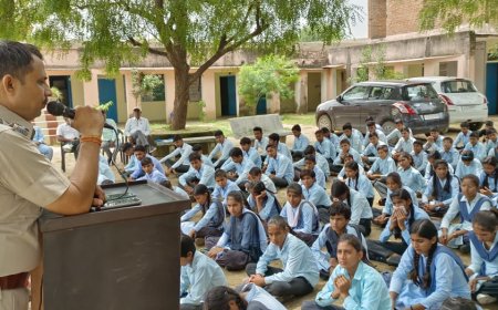 स्कूली बच्चों को बाल अपराधों पर किया जागरूक