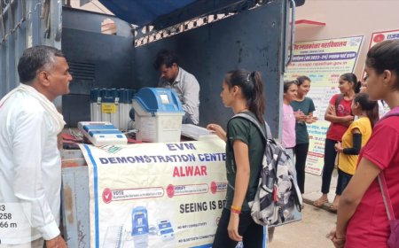 महाविद्यालय में मतदाता जागरूकता कैंप आयोजित हुआ