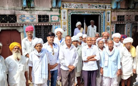 मेघवाल समाज की बैठक सम्पन्न:समाज की  सराय निर्माण हेतु कुंथवास मंदिर  चोखला ने की राशि भेंट