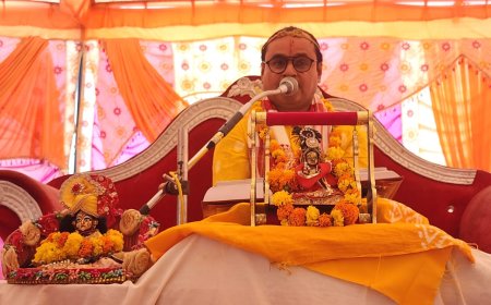 शिव महापुराण कथा में सृष्टि व ब्रह्मा-विष्णु प्राकट्य वर्णन, शिवलिंग पर पुष्प अर्पण एवं अभिषेक के महत्व पर डाला  प्रकाश