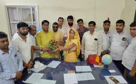 प्रधान  ने स्टे के बाद कार्यभार ग्रहण किया:हाईकोर्ट से मिला स्टे