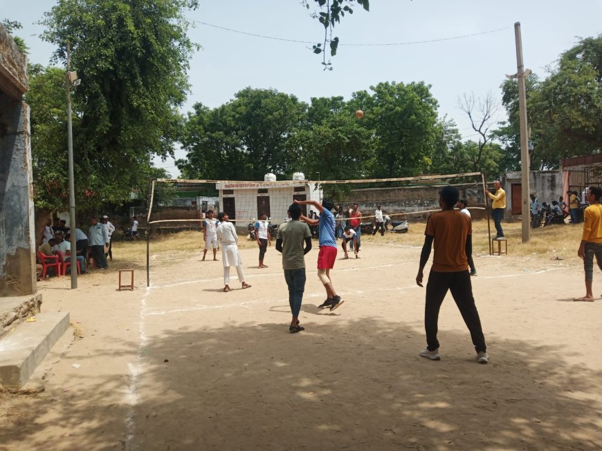 ब्लॉक स्तरिय राजीव गांधी ग्रामीण ओलंपिक खेलों के दूसरे दिन खिलाड़ी और अध्यापक पेयजल के लिए भटकते आए नजर:खेलो मे हुए विवाद