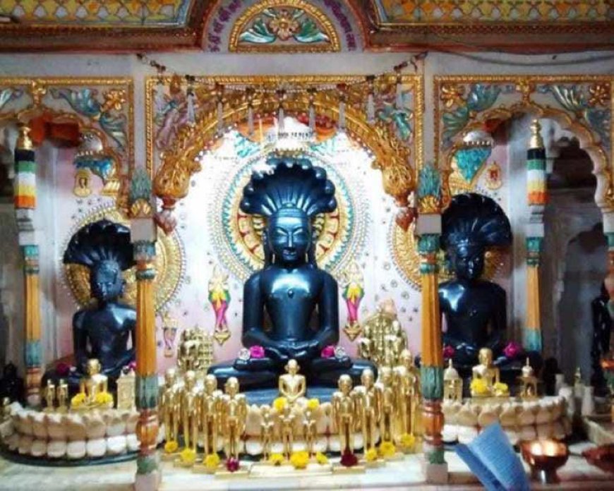दिगम्बर जैन मंदिर में मनाया गया भगवान पार्श्वनाथ का मोक्ष कल्याणक महोत्सव