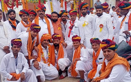 गाडरी समाज ने निकाली वाहन रैली, हुआ स्वागत