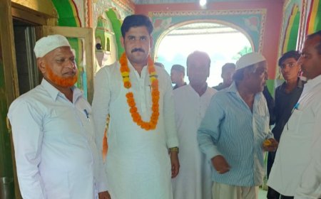 केड में सिरानी पीर बाबा के मेले में संदीप सैनी ने पीर बाबा के चादर चढ़ाकर मांगी मन्नत