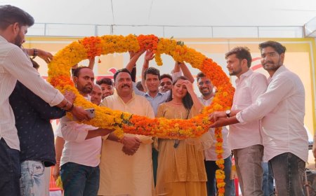 हीरामल मंदिर के सांस्कृतिक कार्यक्रम में हजारों की तादाद में उमड़े लोग, गायिका मनीषा सैनी ने दी रंगारंग प्रस्तुतियां