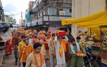 श्रीमद्भागवत सप्ताह ज्ञान यज्ञ का आयोजन निकली कलश शोभायात्रा