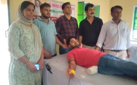 स्वैच्छिक रक्तदान शिविर  में रक्तदाताओं ने किया 111 यूनिट दान