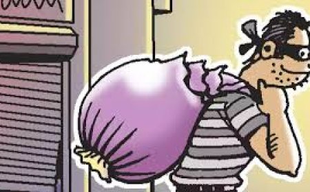 दो दुकानों से हजारों रुपए का माल किया पार, कस्वा वासियों में आक्रोश