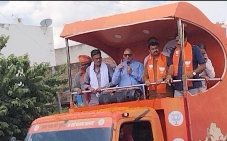 भाजपा की परिर्वतन यात्रा दोपहर बाद  पहुंची नारायणपुर : जहां लोगों की भीड़ नही होने पर यात्रा सीधे ही थानागाजी के लिए रवाना