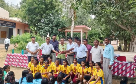 कोलाहड़ा महात्मा गांधी राजकीय स्कूल की बालिकाओं ने खो-खो खेल में लहराया परचम