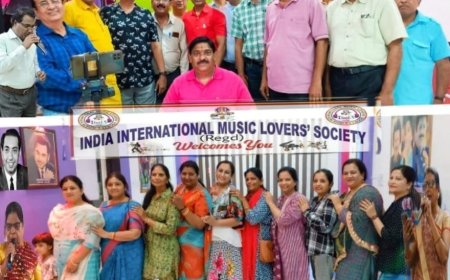 तुम अगर साथ देने का वादा करो इन्डिया इंटरनेशनल म्यूजिक लवर्स सोसायटी ने महेन्द्र कपूर  के सदाबहार गीत गाकर स्वरांजलि दी