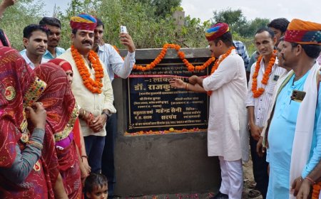 विधायक कोष से ढेवा की ढाणी स्कूल के खेल मैदान पर 12लाख और तलसीरिया स्कूल में 5 लाख रुपए फर्नीचर पर खर्च होंगे : शर्मा