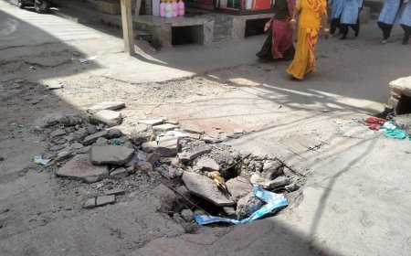 कस्बे के मुख्य मार्गो में बने गड्ढे दे रहे आमजन को जख्म, प्रशासन नहीं दे रहा ध्यान