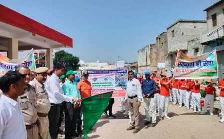 सेंट जेवियर स्कूल महुआ के तत्वाधान में मतदाता जागरूकत व स्वच्छता रैली का हुआ आयोजन