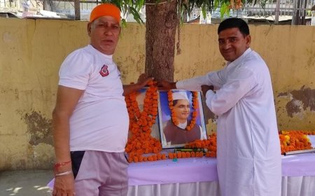 रैणी प्रधान प्रतिनिधी मांगेलाल मीना ने नगर-निगम अलवर मे डीसीसी पदाधिकारियो के साथ मनाई राष्ट्रपिता  महात्मा गांधी और शास्त्री जयन्ती