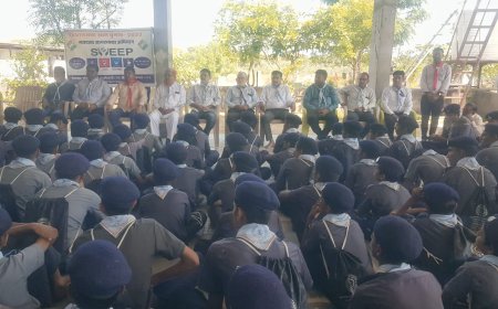 लोकतंत्र के पर्व को उल्लास के साथ मनाएंगे