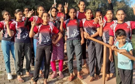 जिला स्तरीय 17 वर्षीय कबड्डी प्रतियोगिता मे परबैणी सरकारी सीनियर स्कूल की छात्राओ ने जीता फाइनल मैच