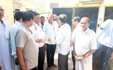 भामाशाह गौरीशंकर मीणा ने सरकारी अस्पताल गढ़ीसवाईराम को किया बडा जरनेटर भेंट