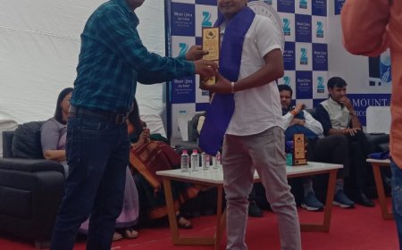 स्कूल खेलो में बॉक्सिंग शामिल कराने वाले खान को किया सम्मानित