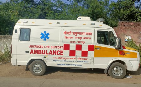 विधानसभा चुनावो के मध्य आदर्श आचार संहिता लागू होने के बाद बानसूर में उड़ी धज्जियां: अभी तक नही उतरा एंबुलेंस पर लगा विधायक के नाम का बैनर