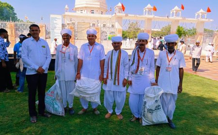 कोशिश पर्यावरण सेवक टीम हमारा धार्मिक स्थल स्वच्छ हो का संदेश लेकर पहूंची समराथल धोरा व मुकाम