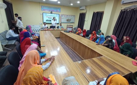 कृषि विज्ञान केंद्र नौगाँवा पर खेती में महिलाओं के योगदान की सराहना कर किया सम्मानित