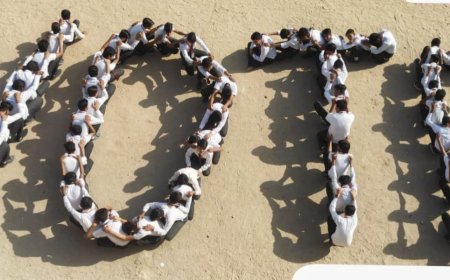 निर्वाचक रजिस्ट्रीकरण पदाधिकारी जेपी बैरवा के निर्देशानुसार दिल्ली एकेडमी स्कूल में लोकतंत्र के मताधिकार का बताया महत्व