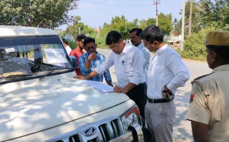 प्रतापगढ़ विधानसभा चुनाव 2023 जिला निर्वाचन अधिकारी ने किया मतदान केन्द्रों का निरीक्षण