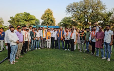 आशापुरा मैरिज गार्डन में भाजपा कार्यकर्ताओं की बैठक: देवी सिंह शेखावत ने चुनाव तैयारी को लेकर की चर्चा