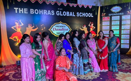 द बौहराज ग्लोबल स्कूल महुआ में हुआ भव्य डांडिया नाइट महोत्सव मैं माता के भजनों पर झूमे भक्त जोड़े