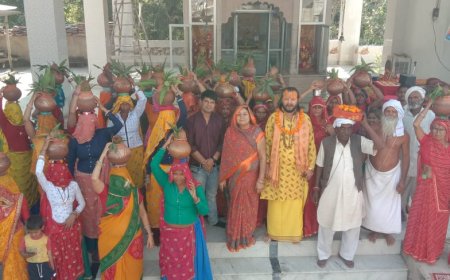 कलश यात्रा के साथ श्री बांके बिहारी मंदिर में शुरु हुई शिव महापुराण कथा