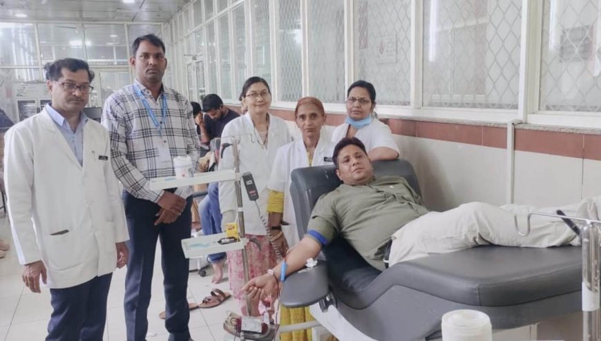 मरीज हित को ध्यान में रखते हुए मनोज दुब्बी ने अपने जीवन मे 23 वी बार किया रक्तदान