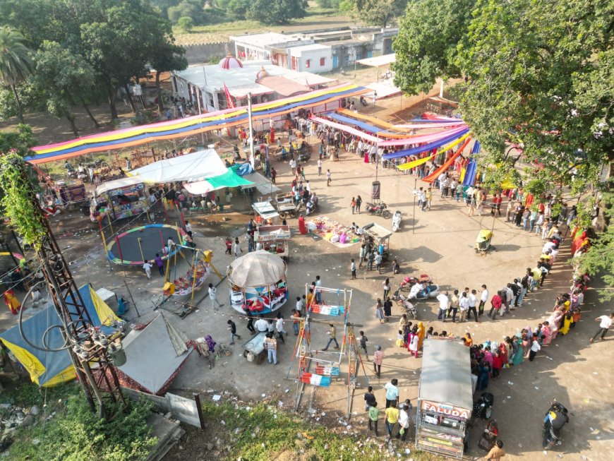 प्राचिन अम्बामाता मंदिर पर नवरात्री अस्टमी पर श्रधालू का भारी जन सेलाब उमड़ा