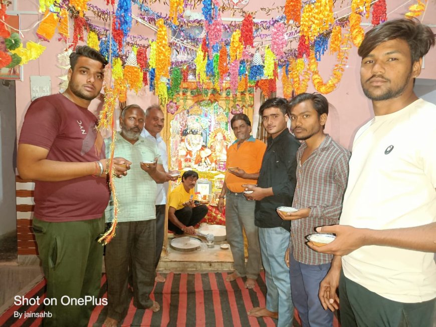 मौजपुर मंदिर में मनाई शरद पूर्णिमा