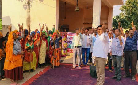 महुआ विधानसभा क्षेत्र के गोपालगढ़, ऊँकरुद,नौरंगपुरा,मान्यापुरा,पाडला के  मतदाताओं को मतदान के प्रति किया जागरूक