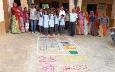 विधालय छात्रों ने लोगों को मतदान करने के लिए किया जागरूक 
