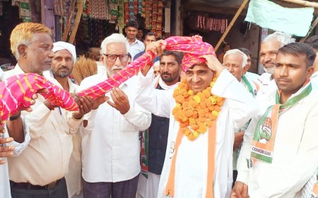 इंडियन नेशनल कांग्रेस प्रत्याशी  मांगीलाल मीणा के लक्ष्मणगढ़ आगमन लोगो ने किया भव्य स्वागत