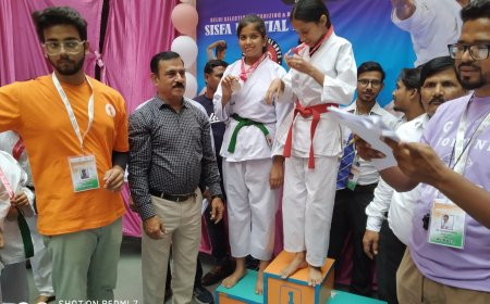 दिल्ली स्टेट कराटे चैंपियन लीग में जसमीन सैनी ने जीता रजत पदक