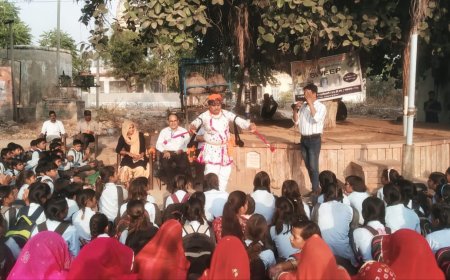 स्वीप टीम ने वोट बारात निकालकर ग्रामीणों को मतदान के लिए किया जागरूक